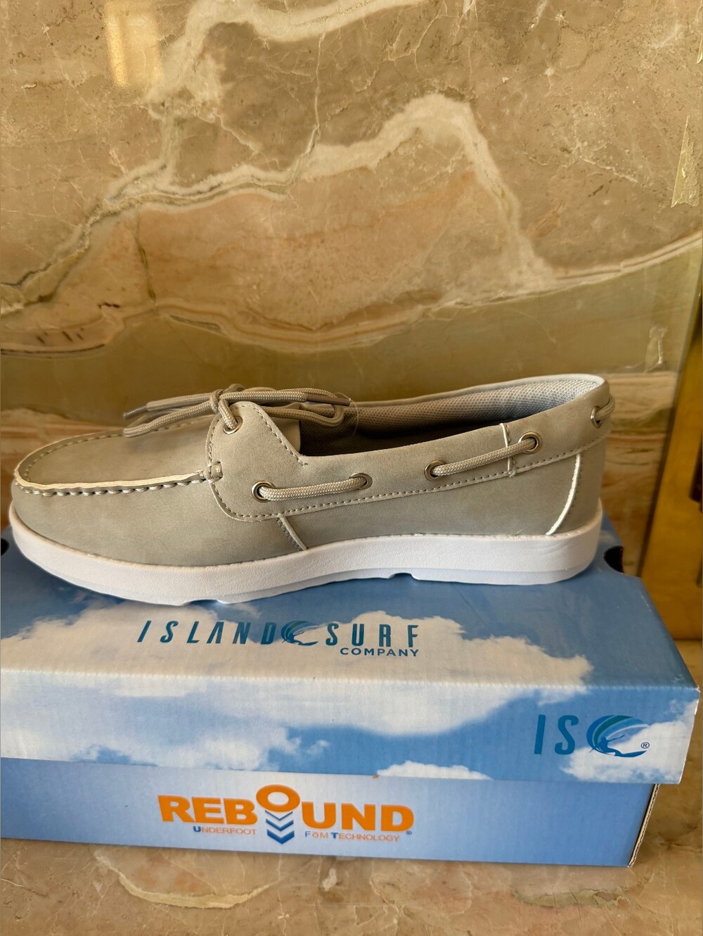 Island Surf Co. Catalina Women’s Boat Shoes Egret Size 8W  #71913EGR NIB!
